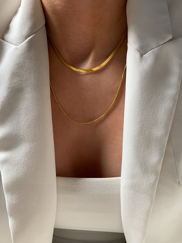 NECKLACE DOUBLE TROUBLE.