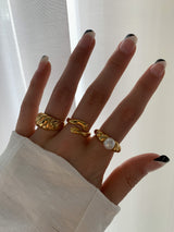 Ring HUG.