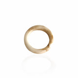 Ring BEACH.