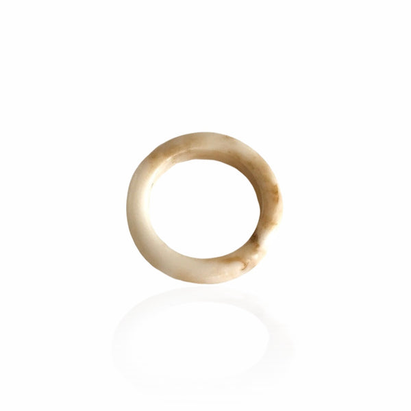 Ring BEACH.