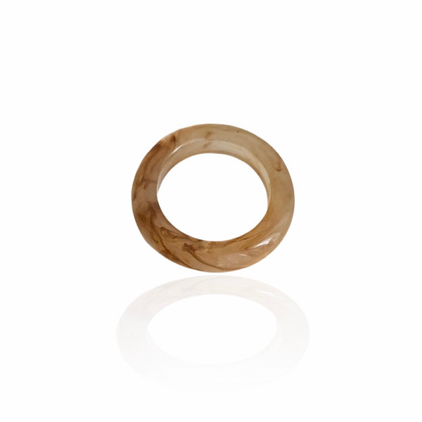 Ring SUNKISSED.