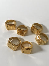 Ring MOONROCK.